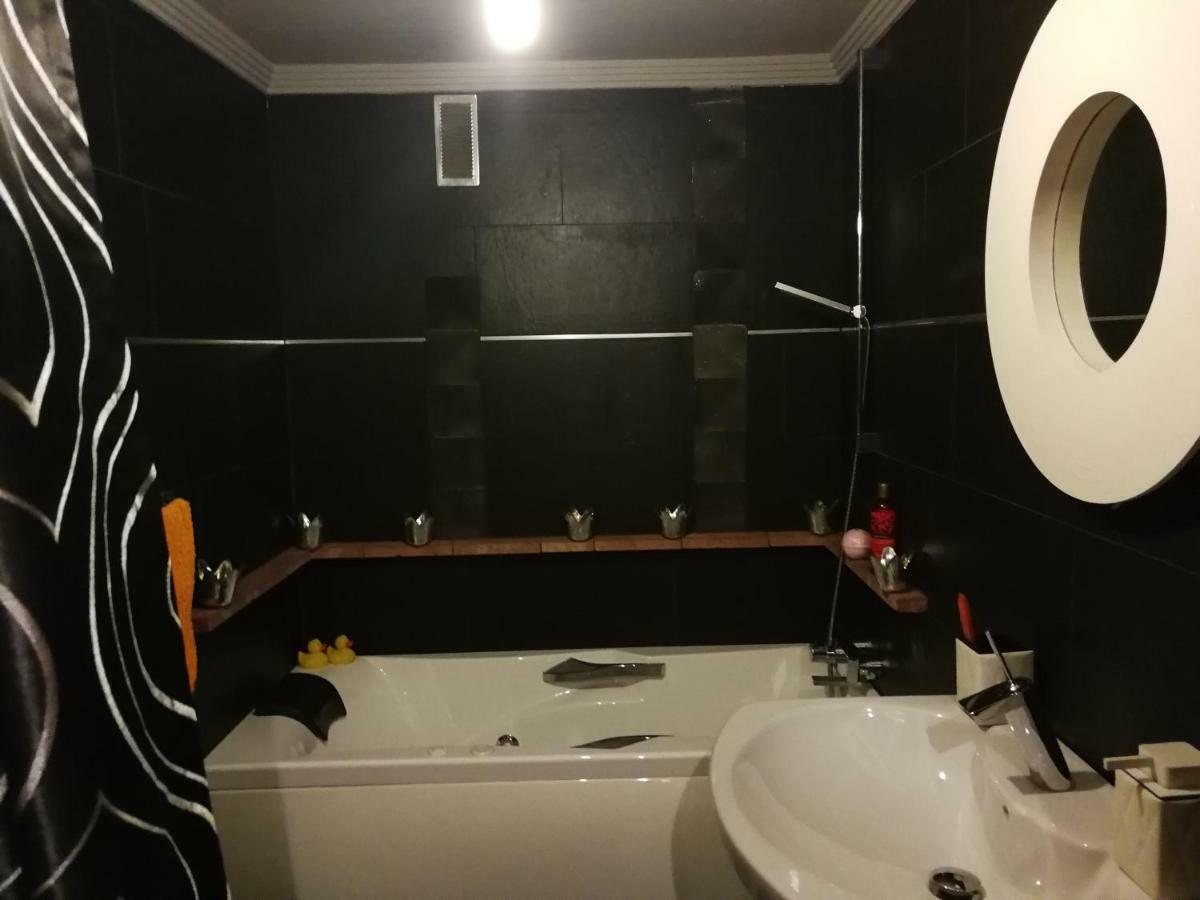 Habitacion Con Garage 毕尔巴鄂 外观 照片